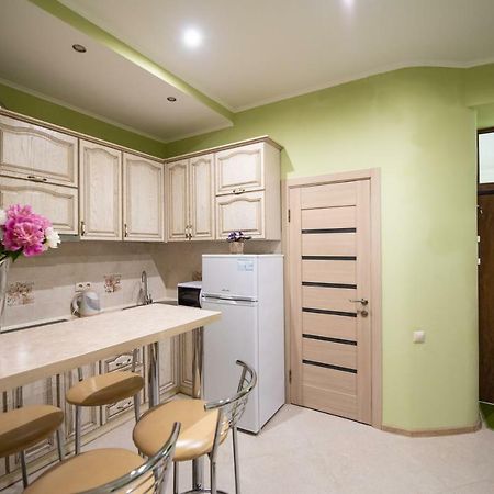 Apartment M&K In The Center Lviv Luaran gambar