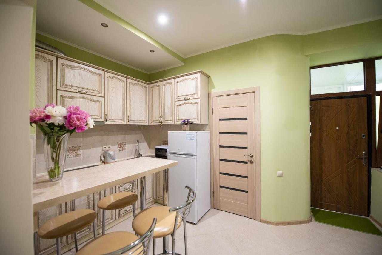 Apartment M&K In The Center Lviv Luaran gambar